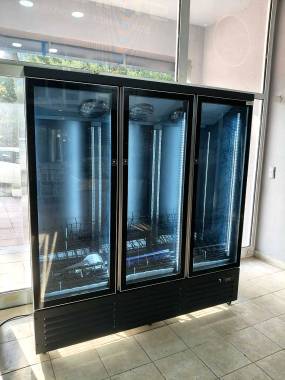 ΒΙΤΡΙΝΑ ΑΝΑΨΥΚΤΙΚΩΝ ΤΡΙΠΛΗ 188Χ70Χ205CM LUXURY BLACK