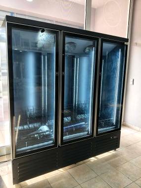 ΒΙΤΡΙΝΑ ΑΝΑΨΥΚΤΙΚΩΝ ΤΡΙΠΛΗ 188Χ70Χ205CM LUXURY BLACK